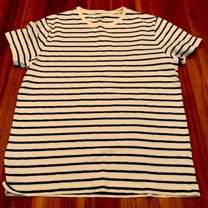 J. Crew T-Shirt in Medium (White w Navy Strips)